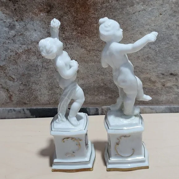Vintage Pair Hutschenreuther Porcelain Cherubs Putti Four Seasons Figurine